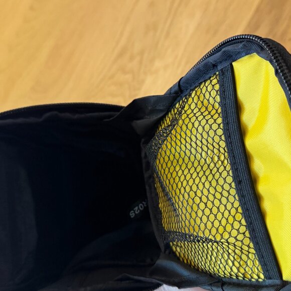 Topeak Aero Wedge Pack Bicycle Bag with Strap Mount, Large, Black - Picture 11 of 12